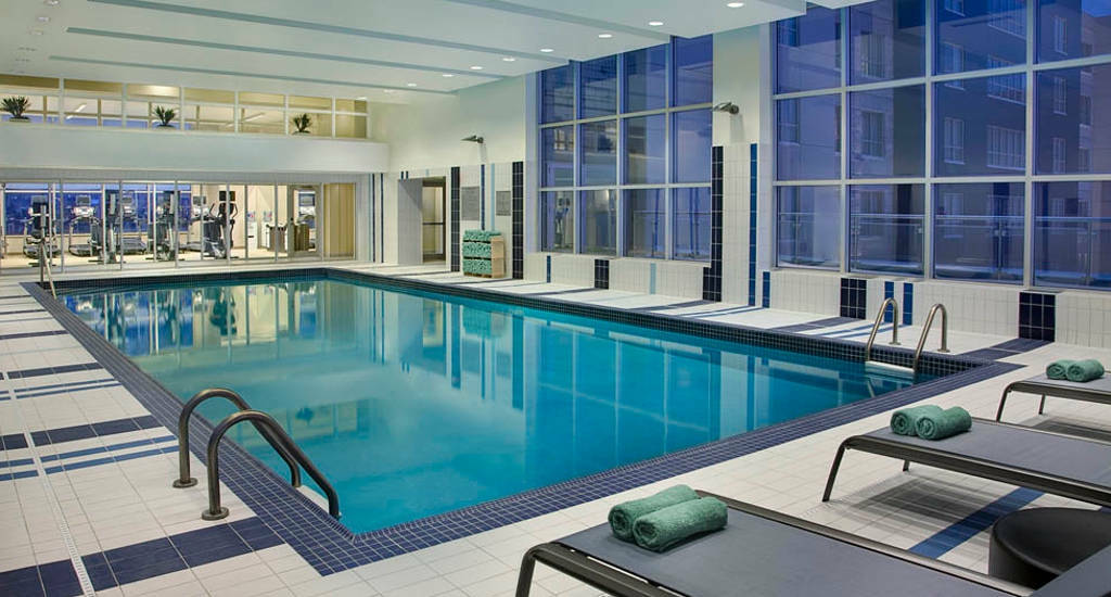 Courtyard By Marriott Calgary Airport Hotel Bagian luar foto